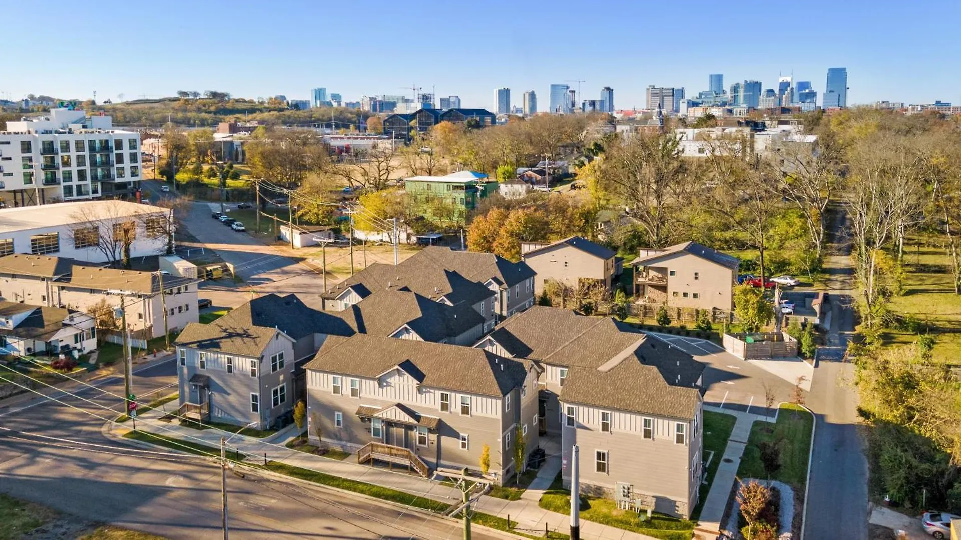 Hart Suite Buyout 2 By Avantstay Two Nashville Town Houses W Stunning Amenities Design Apartman